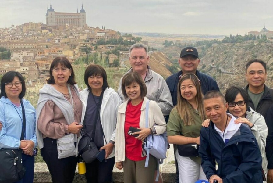 Grupo turistas em Toledo com a Living DMC